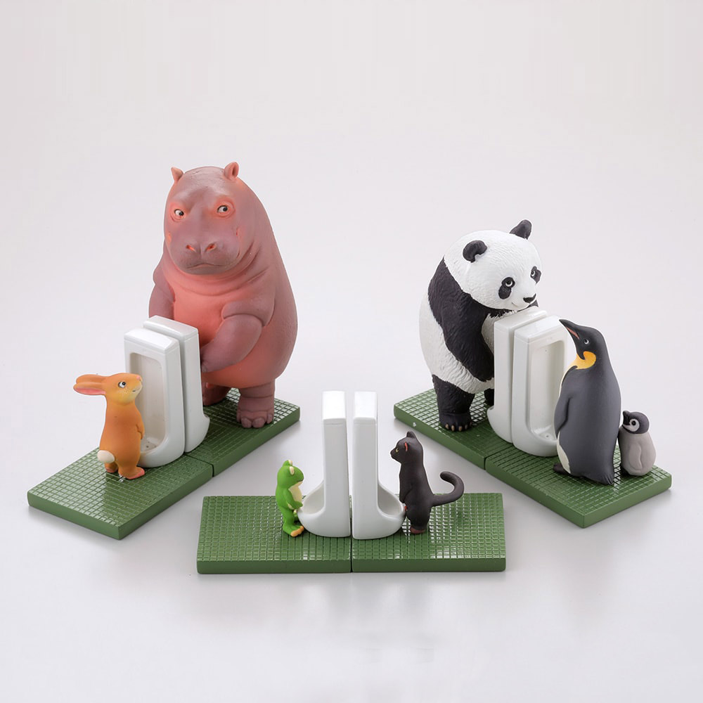 Books Kinokuniya: SATO KUNIO's ANIMAL- Bathroom in groups 2 / 佐藤