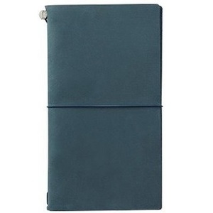 Books Kinokuniya: TRAVELER'S notebook Starter Kit <Regular Size
