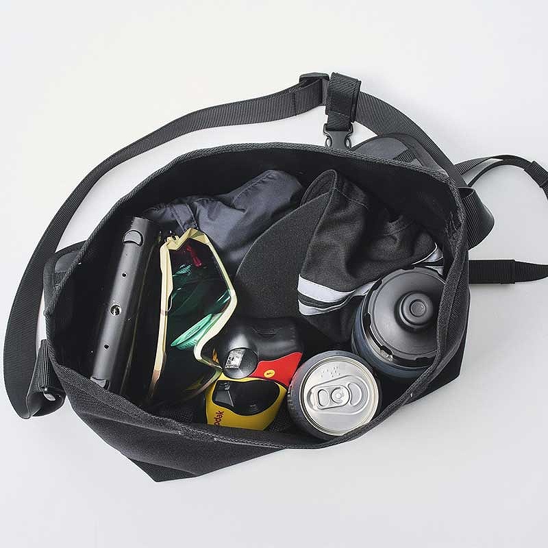 Books Kinokuniya CHROME INDUSTRIES MESSENGER BAG BOOK （[バラエティ